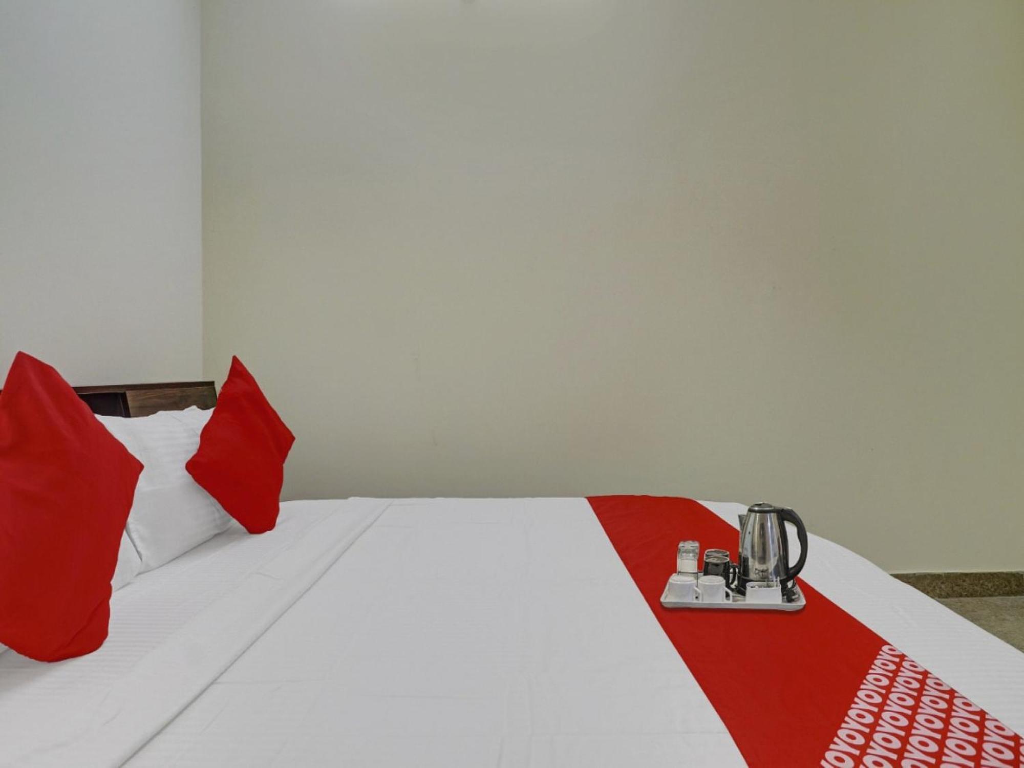 Hotel O S V Residency Kajaguda Near Gachibowli Hajdarábád Exteriér fotografie