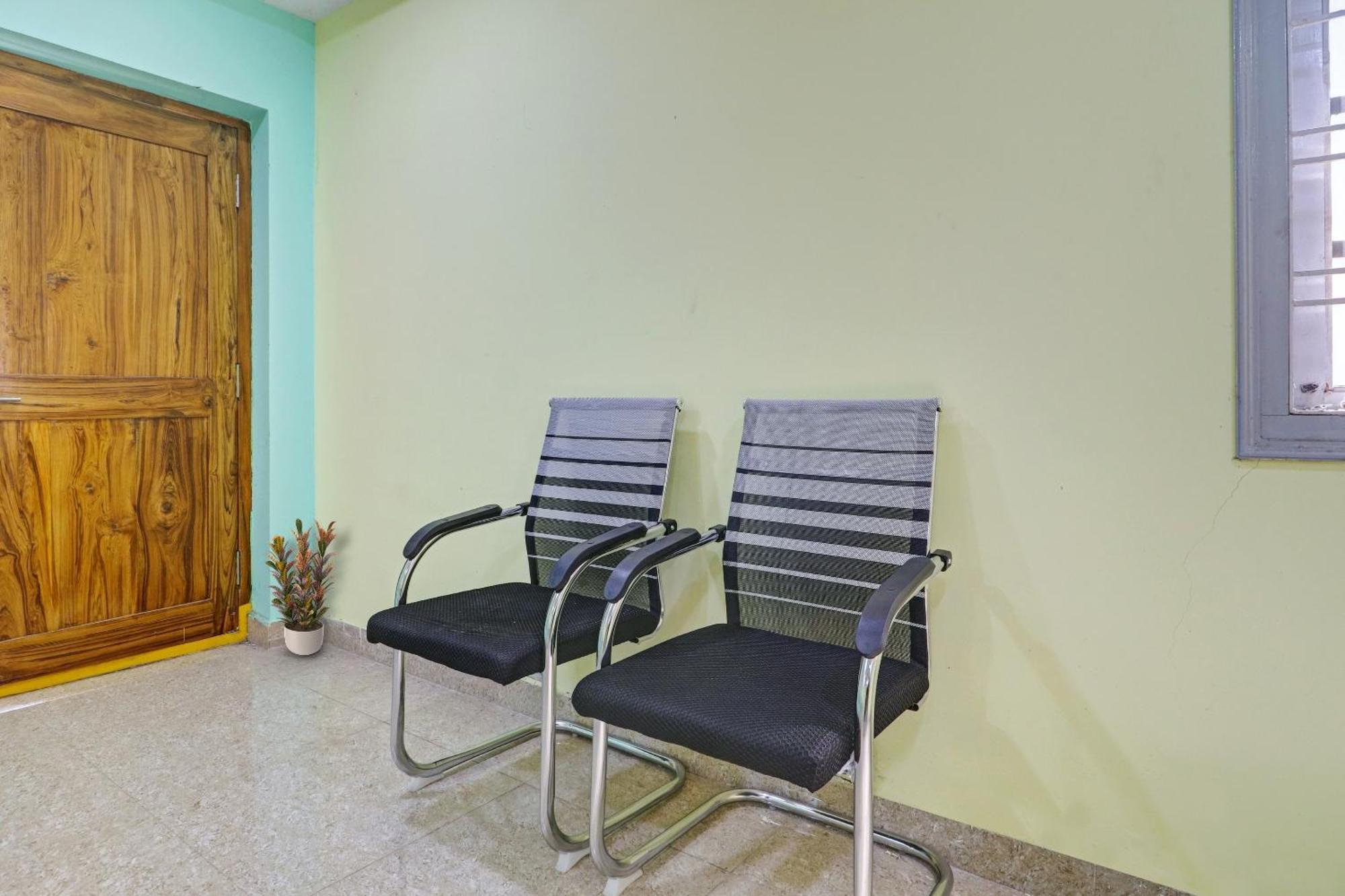 Hotel O S V Residency Kajaguda Near Gachibowli Hajdarábád Exteriér fotografie